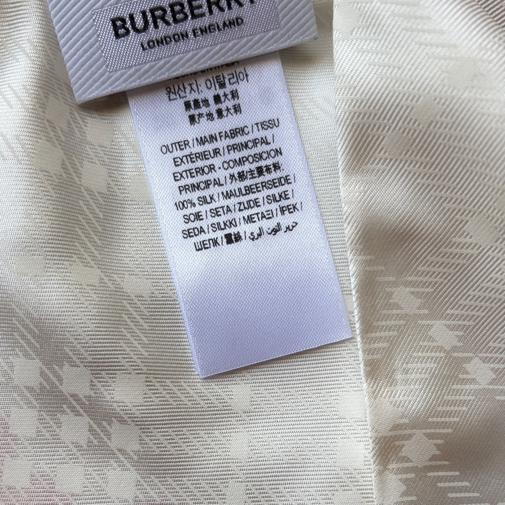 NWT Burberry Society Silk Foulard Chignon - Picture 7 of 13